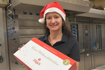 Mittelsachsen kurz vor der Stollensaison: Bäckereien bereiten sich auf Weihnachtszeit vor - In der Bäckerei Illgen in Großschirma beginnt das Stollenbacken Ende Oktober, hier Peggy Illgen.