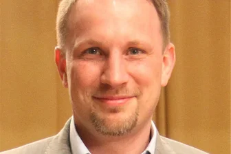 Mittelsachsens IHK-Präsident Thomas Kolbe sieht Wirtschaft in schwieriger Situation - Thomas Kolbe, Präsident der IHK-Regionalkammer Mittelsachsen, hat im Kreistag von Herausforderungen und Problemen der Wirtschaft berichtet.