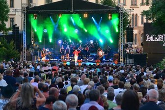 Mehr als 1000 Besucher waren im Vorjahr zum Klanglichtzauber auf den Technikumplatz in Mittweida gekommen.