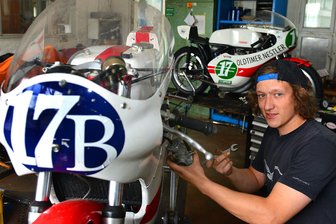 Mittelsachsens Rennpiloten rasen international aufs Podest - Motorrad-Rennfahrer Moritz Nestler aus Mittweida fuhr im tschechischen Horice auf die Plätze 2 und 3.