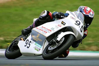 Mittelsächsisches Motorradtalent verbindet Urlaub mit ersten Testkilometern - Richard Irmscher ist bei den Testfahrten in Cartagena und Almeria erstmals in diesem Jahr auf seine Honda gestiegen.