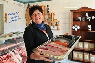 Mittweida: Afrikanischer Wels ist die Spezialität im Hofladen Fuhrmann - Afrikanischer Wels, Stör und Karpfen sind die beliebtesten Fische im Hofladen von Carola Fuhrmann.