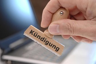 Mittweida: Lehrer klagt gegen seine Kündigung - Ein Lehrer hat gegen die Kündigung einer Schule in Mittweida geklagt.