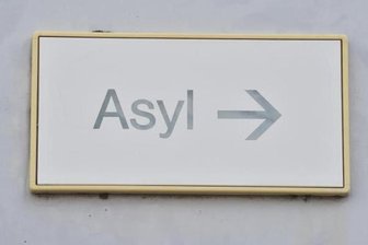 Mittweidaer Hochschul-Sporthalle wird Erstaufnahmeeinrichtung für Asylbewerber - 