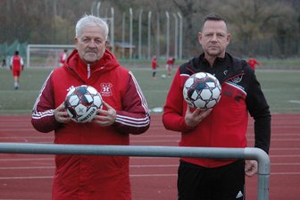 Mittweidaer Rechtsanwalt trainiert nun die Fußballer des BSC Motor Rochlitz - Martin Kreher (l.) und Silvio Weißhuhn bilden das neue Trainergespann bei den Rochlitzer Fußballern.