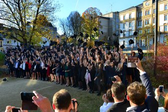 Mittweidaer Studenten lassen Hüte fliegen -