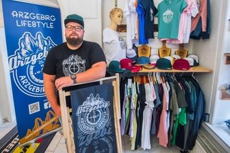 Mode machen aus Liebe zur Heimat - Marcel Becher betreibt mit Arzgebirg Lifestyle in Lößnitz ein eigenes Modelabel.
