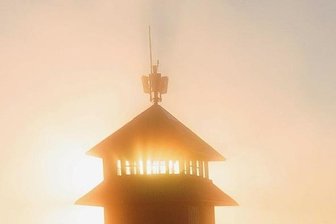 Modellprojekt zum Lockdown-Ausstieg kann nicht starten - Am Fichtelberg hofft die Tourismusbranche auf die Rückkehr der Urlauber. Nun ist ein Modellprojekt mindestens einmal verschoben.