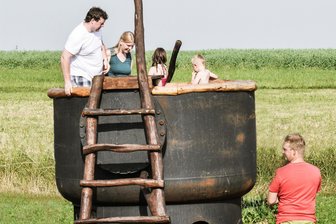 Mosh Air: Festival mit Badezuber-Spaß in Fraureuth - Der legendäre Badezuber auf der Koppel in Fraureuth.