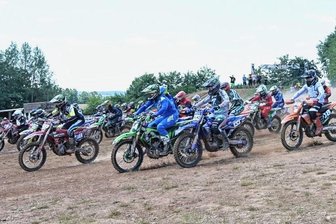 Motocrosser geben auch bei der Jugendarbeit wieder Gas - Die Rennserie der Next Generation hat auf der Motocross-Strecke des MC Culitzsch Station gemacht. Es ging im wahrsten Sinne des Wortes heiß her.