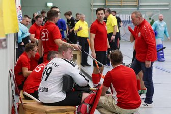 Motor Meerane erlebt rabenschwarzen Tag beim Tabellenführer der Hockey-Regionalliga - Die Hockey-Männer des SV Motor Meerane (hier bei einem Heimspiel) mussten am Samstag einen Dämpfer hinnehmen.