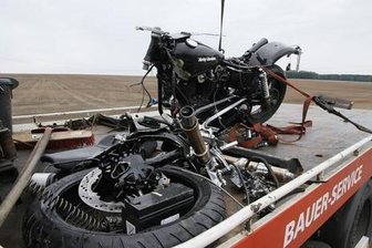 Motorradfahrer schwer verletzt - Ein Motorradfahrer ist am Sonntag bei einem Unfall auf der S 205 nahe Kleinwaltersdorf schwer verletzt worden.
