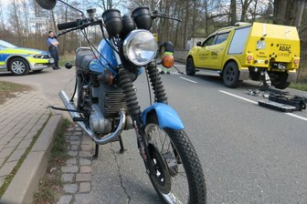 Motorradfahrer stirbt nach Kollision mit Audi in Zschocken -