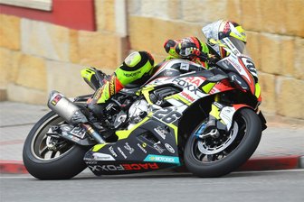 Motorradrennfahrer aus Limbach-Oberfrohna in tödlichen Unfall auf Frohburger Dreieck verwickelt - Didier Grams in Aktion. Der 41-Jährige hatte sich gerade von einem Sturz bei einem Testlauf erholt und war in sehr guter Form.