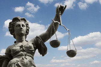 Motorradunfall-Prozess: Berufung überrascht Verteidiger -