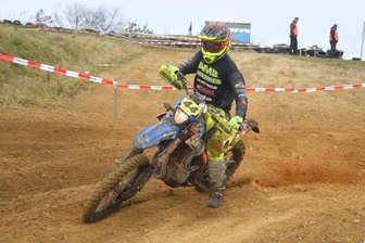 Motorsport-Aufsteiger Eric Wirth aus Waldkirchen bezahlt weiteres Lehrgeld im Haifischbecken der Deutschen Enduro Meisterschaft - Der Lengenfelder Eric Wirth bei seinem zweiten DEM-Auftritt in Dahlen.