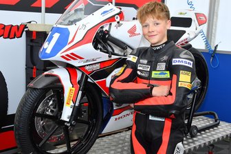 Motorsport: Junger Erzgebirger wird Vizemeister im Northern Talent Cup - Robin Siegert ist auch beim Saisonfinale cool geblieben.