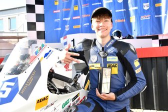 Motorsport: Lichtenauer landet in Tschechien erneut auf dem Podest - Dritter Podestplatz in dieser Saison: Richard Irmscher hat nun einen kompletten NTC-Pokalsatz zusammen.