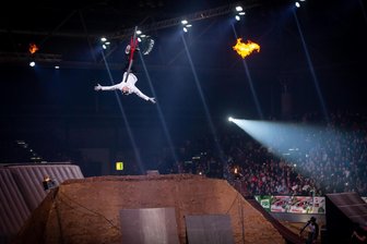 Mountainbike-Profi Lukas Knopf erstmals mit eigener Show in der Messe Chemnitz zu Gast - Weltspitze-Sportler Lukas Knopf in Action.