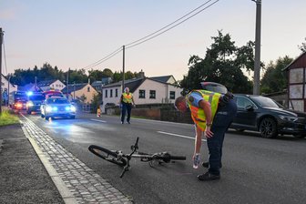 Mountainbike-Unfall in Holzhausen bei Geringswalde: Kopfhörer im Spiel - Eine Radfahrerin wurde in Holzhausen verletzt.
