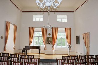 Mühltroff hat sich dank Vereinsarbeit weiter herausgeputzt - Der sanierte Kospoth-Saal im Mühltroffer Schloss - ein Ergebnis der engagierten Arbeit des Schlossfördervereins.