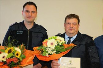 Mühltroffer Feuerwehr sortiert ihr letztes DDR-Feuerwehrauto aus - Die neue Wehrleitung der Mühltroffer Wehr: Wehrleiter Guido Roth (rechts) und sein Stellvertreter Florian Eckner.