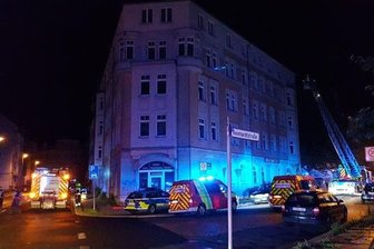 Müllbrand in unbewohntem Gebäude - Die Feuerwehr löschte den Brand in einem unbewohnten Gebäude in Chemnitz.