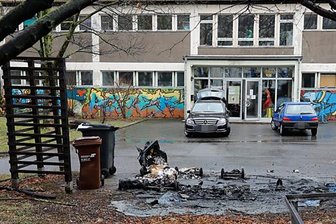 Mülltonnen an Chemnitzer Jugendclub angezündet -