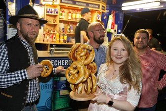 München? Nein, Niederlungwitz. - 