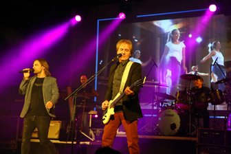 Münchener Freiheit in Glauchau: Noch Tickets an der Abendkasse - Die Münchener Freiheit war schon mal in Glauchau, nämlich 2017 im Stadttheater.