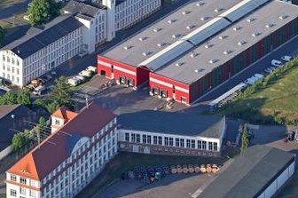 Mugler will in Oberlungwitz weiter wachsen - Das Mugler-Gelände aus der Vogelperspektive. 