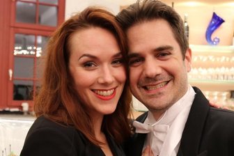 Musical-Premiere in Zwickau: Dieses Ehepaar spielt ein Ehepaar - Die Schauspieler Christina Maria und André Gass sind inzwischen ein Ehepaar geworden. 