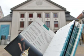 Musical: Wer will die junge Päpstin von Freiberg werden? - Das Mittelsächsische Theater führt 2024 das Musical „Die Päpstin" auf. Dafür wird noch eine Darstellerin gesucht.