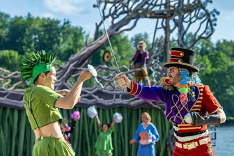 Das sind die Sommer-Highlights auf den Freilichtbühnen der Region - Peter Pan und Captain Hook kämpften im letzten Jahr auf der Seebühne Kriebstein.