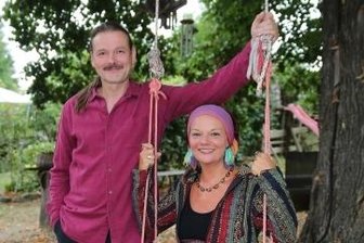 Musik von Klassik bis Chanson - Haben schon einige Programme gemeinsam gestaltet: Sopranistin Annett Illig und Liedermacher Olaf Stelmecke. 
