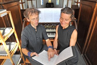 Musik von Mozart in der Katharinenkirche in Callenberg - Mirjam und Wieland Meinhold sind am Freitag in der Katharinenkirche zu erleben.