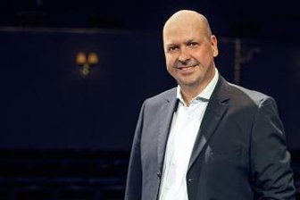 Musikalischer Osterbrief aus der Chursächsischen Philharmonie - Florian Merz, Geschäftsführender Intendant der Chursächsischen Veranstaltungsgesellschaft.