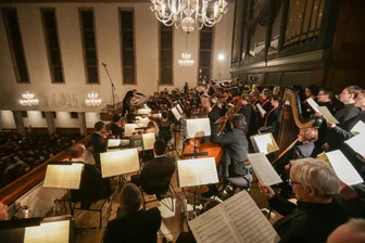Musikschüler geben Neujahrskonzert in der Chemnitzer Kreuzkirche - Junge Künstlerinnen und Künstler geben am Freitag in der Chemnitzer Kreuzkirche an der Henriettenstraße ein Konzert.