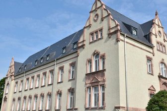Musikschule Markneukirchen: Mit schicker Fassade geht es nun in letzte Bauphase -