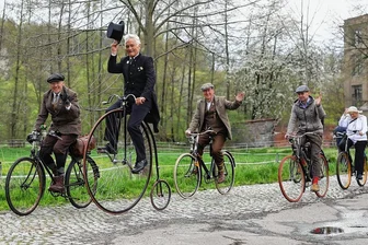 Muskelkraft gefragt: Termin für nächste Stempelbremsen-Ausfahrt steht - Start der Stempelbremsen-Ausfahrt an der ehemaligen Baumwollspinnerei im Flöhaer Ortsteil Falkenau. 