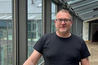Muss Zschopau mehr sparen? Neuer Kämmerer erklärt die 717.000-Euro-Sperre - Der Mann der Zahlen im Zschopauer Rathaus: Thomas Scheumann.