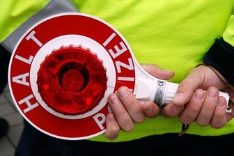 Mutmaßliche Autodiebe geschnappt - 