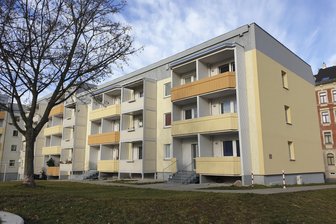 Mutmaßlicher Drogendealer auf Flucht gestellt - Die Flucht des 42-Jährigen wurde auf einem Nachbarbalkon im zweiten Stock beendet.