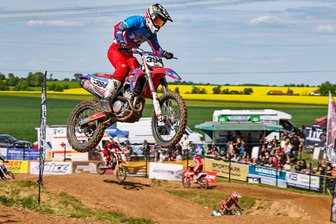 MX-Sachsen beim MC Meerane: Knallharte Motocross-Action und eine herzergreifende Geste - Die gebürtige Werdauerin Angelina Paul feierte am Samstag einen Doppelsieg.
