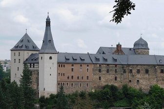 Mylauer Verein greift nach Neuberin-Museum Reichenbach - Das Museum Burg Mylau ist das vom Bestand her zweitgrößte Museum im Vogtlandkreis. Seit August 2010 befindet es sich in Trägerschaft des Vereins Futurum Vogtland. 