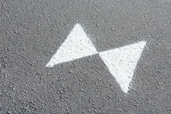 Mysteriöse Markierungen im nördlichen Vogtland: Was hat es damit auf sich? - So sehen die Markierungen aus. Was hat es damit auf sich?