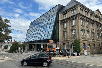 Nach acht Jahren lädt Plauener Oberbürgermeister Bürger wieder zur Ortsbegehung vor seiner Rathaustür ein - Treffpunkt zur Ortsbegehung am 29. April ist vor dem Plauener Rathaus.