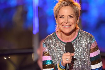 Nach AfD-Äußerungen? Inka Bause sagt Tour ab: Doch Fans in Sachsen können sich freuen - Inka Bause hat fast ihre gesamte Tour abgesagt. Aber im Vogtland dürfen sich Fans auf einen Auftritt freuen.