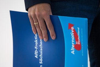 Nach Angriff auf Hotel: AfD sagt Bundeseventnahe Halle ab - 