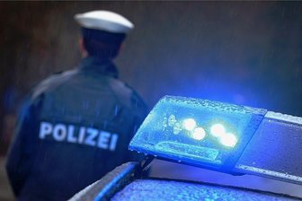 Nach Angriff auf Polizisten vor Annaberger Diskothek: Haftbefehle gegen vier Beschuldigte erlassen -